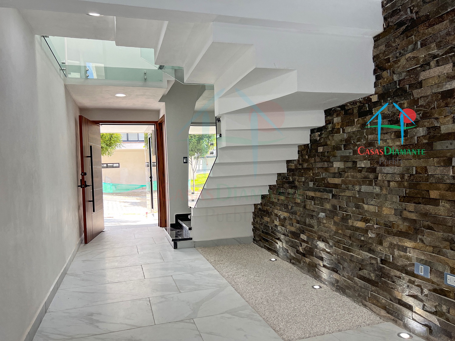 Parque Aguascalientes Casa Palma E - Escaleras 1 Parque Aguascalientes Casa Palma E - Escaleras 1